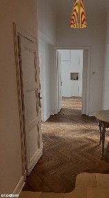 Stara Ochota w zabytkowej kamienicy słoneczne nowoczesne wysokie