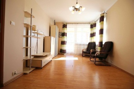 ** WYBICKIEGO 2pok 45m2 Całość ok 2800 zł Osobna Kuchnia DUŻY TARAS MPEC **