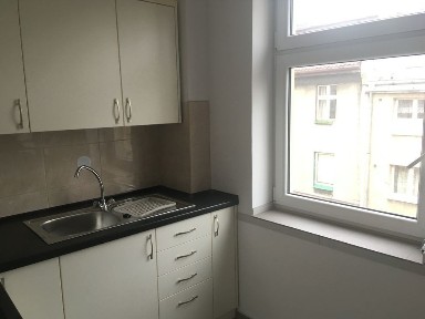35m pokój z kuchnia Chorzow Batory