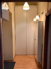 Klimatyczna kawalerka przy Pl. Zbawiciela Ready to move in
