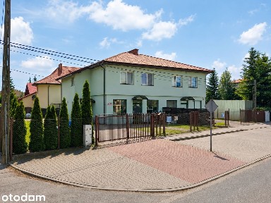Raszyn-Rybie: bliźniak mieszkalno-usługowy, 2 segmenty