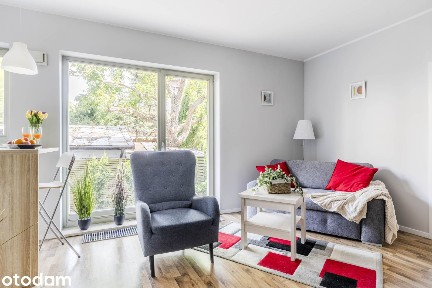 Funkcjonalny, komfortowy 2 pok. apartament, z ogródkiem