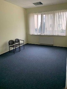 wynajmę bardzo ładną powierzchnię parter piętro 450m dobra lokalizacja