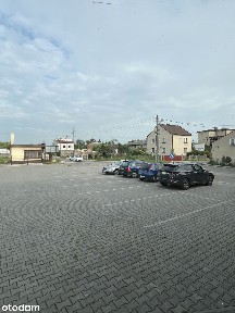 Lokal usługowy do wynajęcia z parkingiem