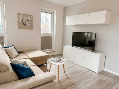 Mieszkanie 45 m² z przeszklonym tarasem 11 m² | Metro Płocka | Skierniewicka City | BEZPOŚREDNIO