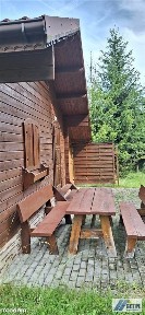 Fajny domek nad strumykiem
