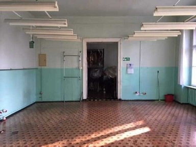 Bez prowizji. Lokal użytkowy usytuowany na wysokim parterze w dworku w Świętochłowicach Piaśnikach