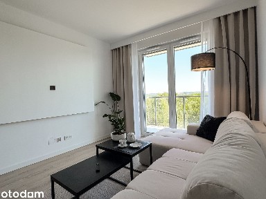 Ciche 3-pokojowe mieszkanie z panoramicznym widokiem na zieleń