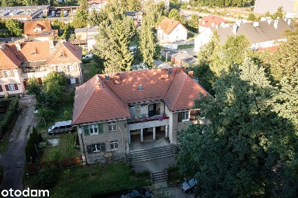 3-pokojowe mieszkanie w pięknej przedwojennej Willi z ogródkiem