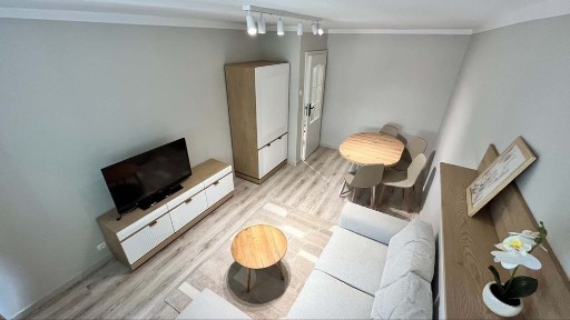 2 pokoje | 42,8 m² | po generalnym remoncie | balkon | 2 piętro | gotowe do zamieszkania