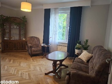 2 pokoje na spokojnym osiedlu - Milanówek