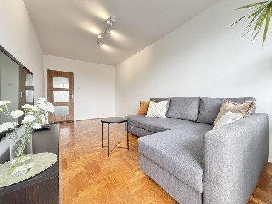 Wynajmę mieszkanie w centrum - parking, balkon