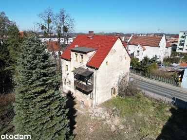 Budynek usługowo-mieszkalny w centrum Głogówka