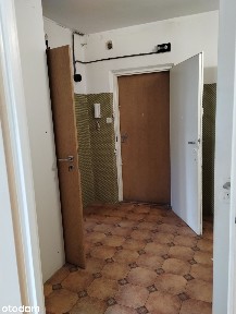 Lokal usługowy na parterze w Bielanach