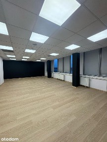 Lokal biurowy, pow. 100 m2, ul. Boh. Getta W. 9