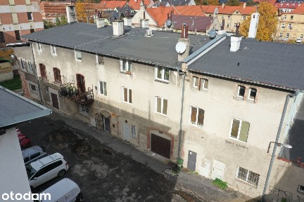 Obiekt użytkowy z częścią mieszkalno-biurową#Bielawa