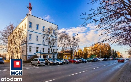 Duża nieruchomość usługowo-biurowa