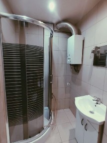 Okazja. Mieszkanie M2, kawalerka na parterze. CZYNSZ TYLKO 437 zl. Z ZALICZKĄ NA Centralne Ogrzewanie. Kupujący nie płaci prowizji