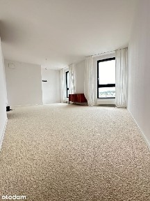 Lokal 132,50m² na najwyższym 17-piętrze budynku Po