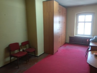OKAZJA: 2 miesiące po 200 zł | Jasny lokal biurowo-usługowy 18,3 m² (Kępno)