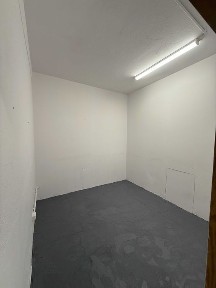 Do wynajęcia lokal usługowy 80 m² - Piaseczno (piwnica)