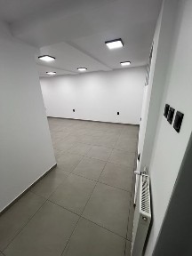 Lokal do wynajecia ul. Patli I 42m I idealny pod uslugi kosmetyczne I