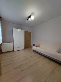 Bardzo ładne dwa pokoje, spokojne osiedle-niska cena!