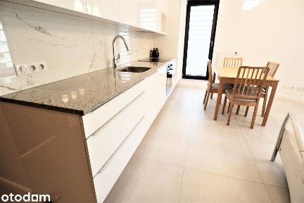 Wiślane Tarasy 2.0 - apartament 4 pokoje, 82 mkw, taras