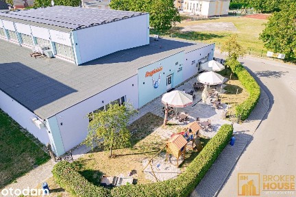 KOMPLEKS USŁUGOWY