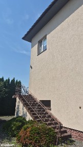 Przestronny bliźniak (połowa) z garażem i działką