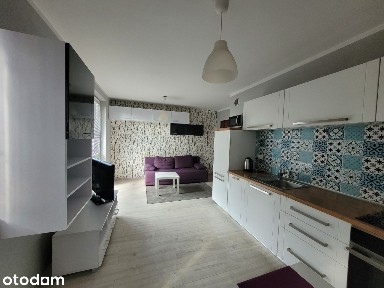 2 pokoje blisko Krzyckiej+garaż+komórka+balkon