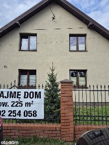 Dom z garażem na wynajem idealny pod poradnię, przedszkole czy usługi