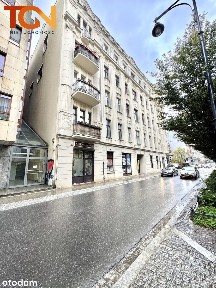 s909877