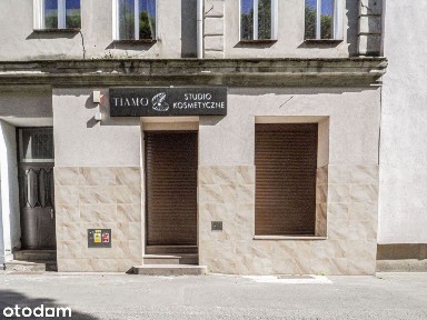 Zadbany lokal w centrum Legnicy - parking obok