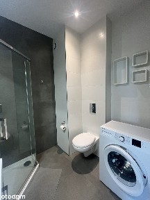 Kawalerka, bez pośredników, tysiąclecie, komórka, duży balkon.