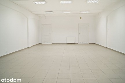 Lokal handlowo-magazynowy, parking!