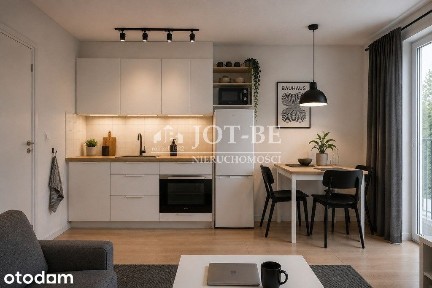 2 pokoje | Garderoba | Widok na dziedziniec