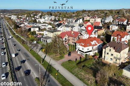 Budynek usługowo-mieszkalny | Dwa garaże | Parking | Gdynia