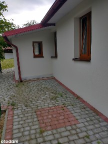 Dom na sprzedaż - 3 pokoje, działka 0.50 ha