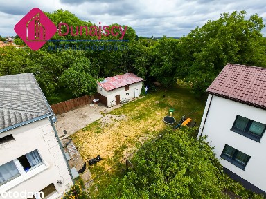 POŁOWA DOMU ( PIĘTRO) Z DZIAŁKĄ W DOBRYM PUNKCIE KOMUNIKACYJNYM!