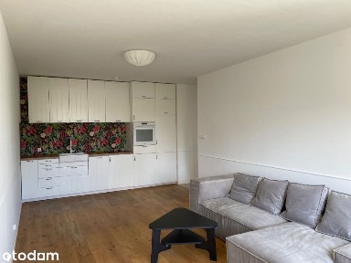 Nowoczesne mieszkanie z balkonem i garażem