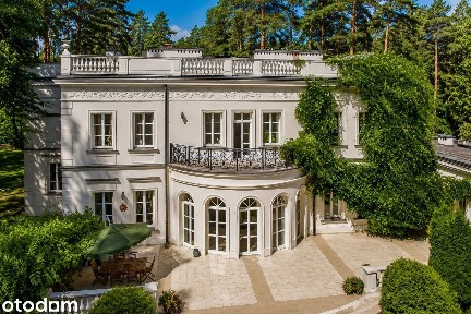 Rezydencja 1500 m² Konstancin Strefa A | basen, kino, siłownia