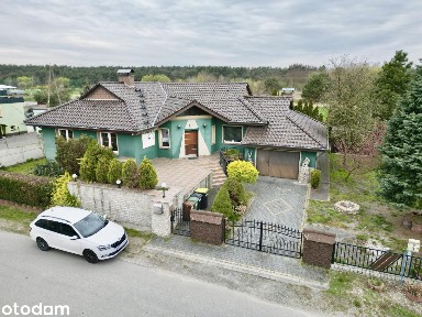 Parterowy dom w Nakle z widokiem na las