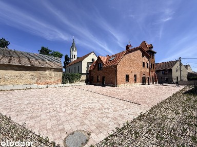 Nietuzinkowy lokal usługowy w Krapkowicach