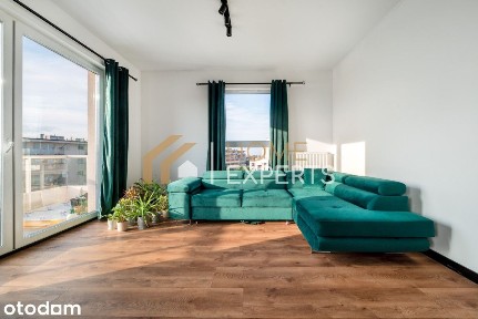 Duży balkon | miejsce naziemne | garderoba