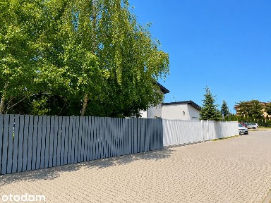 Wolnostojący dom z garażem w Grunwaldzie