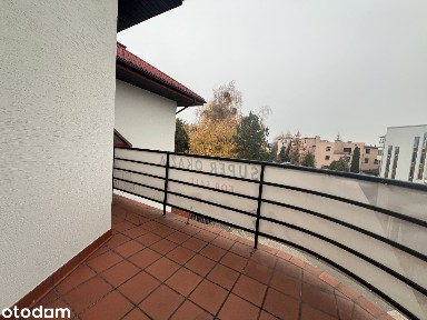 ZACISZE || DUŻE POMIESZCZENIA | BALKON | KAMERALNIE || 2000 r.