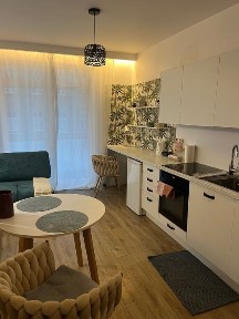 Nowoczesny apartament 30 m2 w sercu Łodzi +siłownia. Taras na dachu i komórka lokatorska !