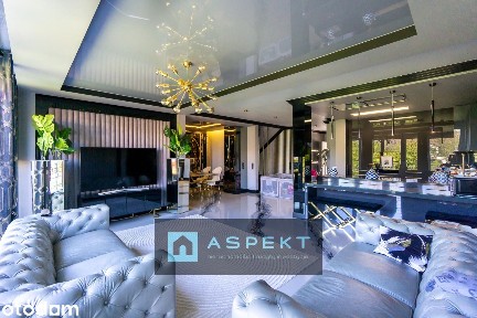 Dwupoziomowy, komforotwy apartament z dużym tarasem