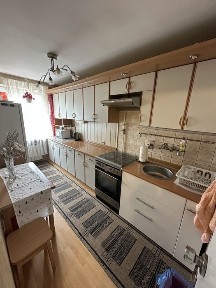 2 pokojowe mieszkanie na osiedlu Glazera drugie piętro 44 m2